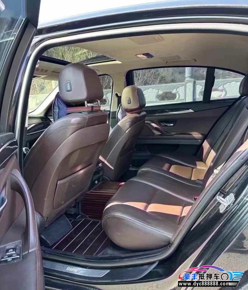 15年宝马5系轿车抵押车出售