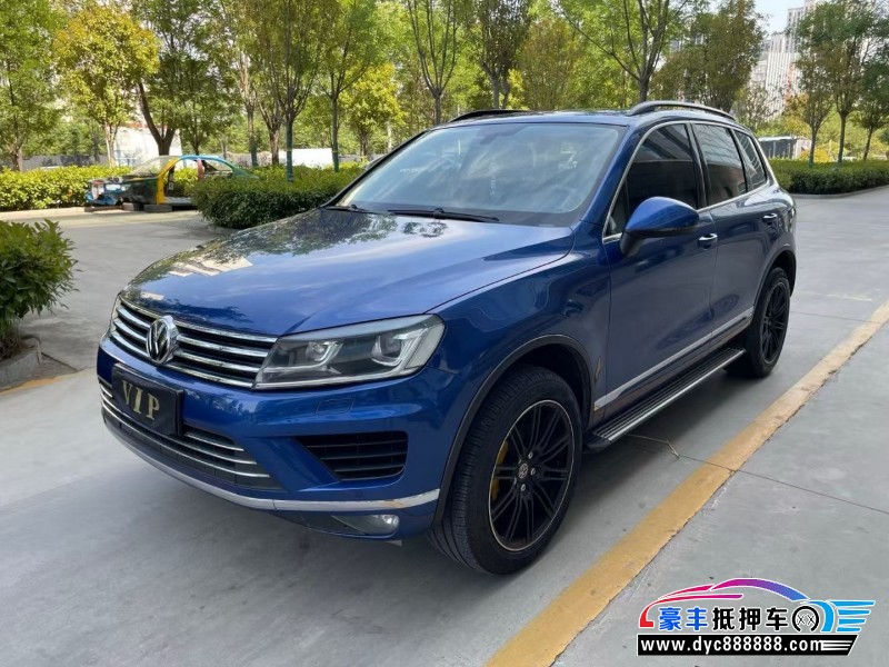 17年大众途锐轿车抵押车出售