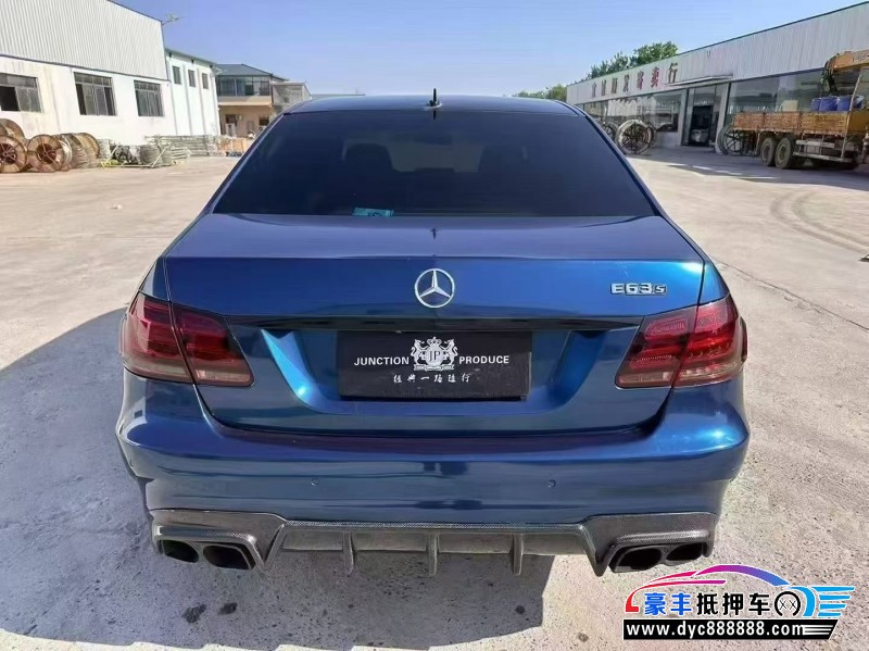 16年奔驰E轿车抵押车出售