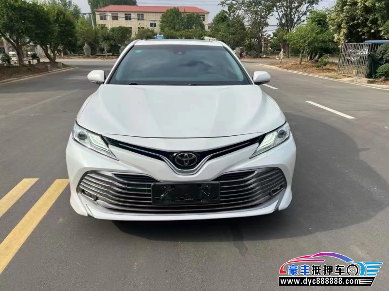 19年丰田凯美瑞轿车抵押车出售