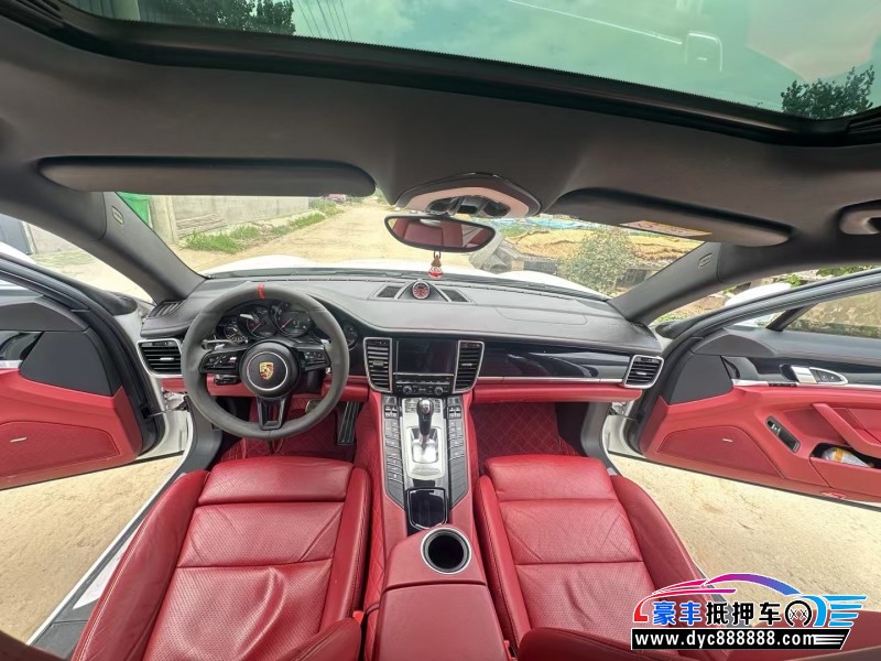 14年保时捷帕纳梅拉轿车抵押车出售