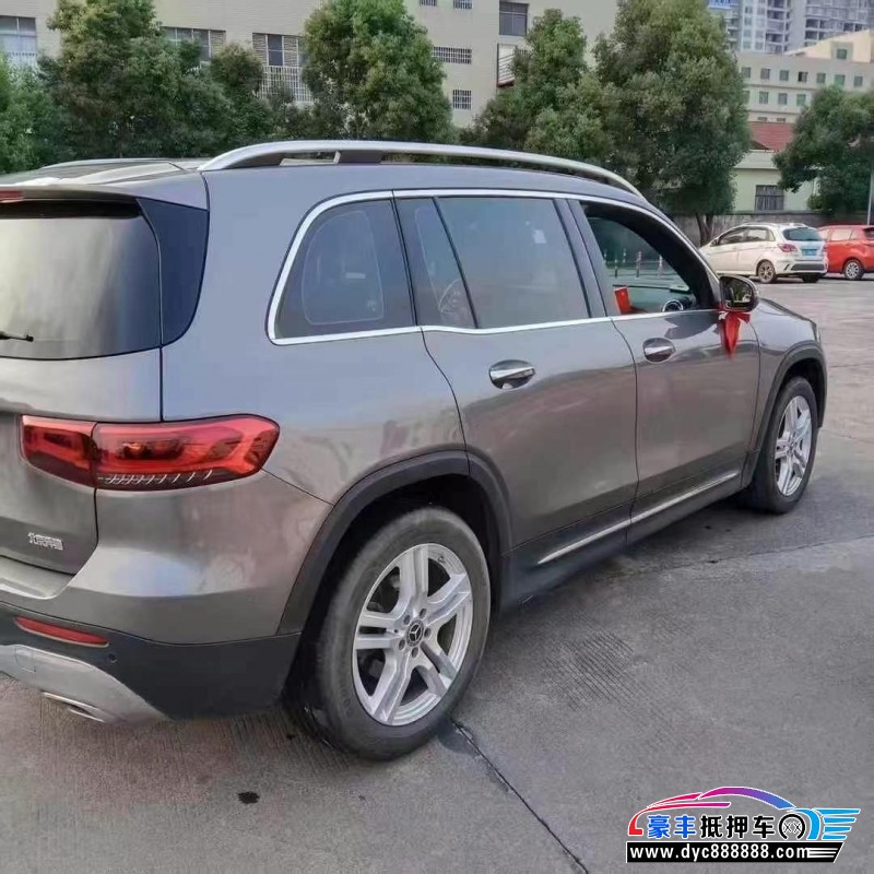 22年奔驰GLBSUV抵押车出售