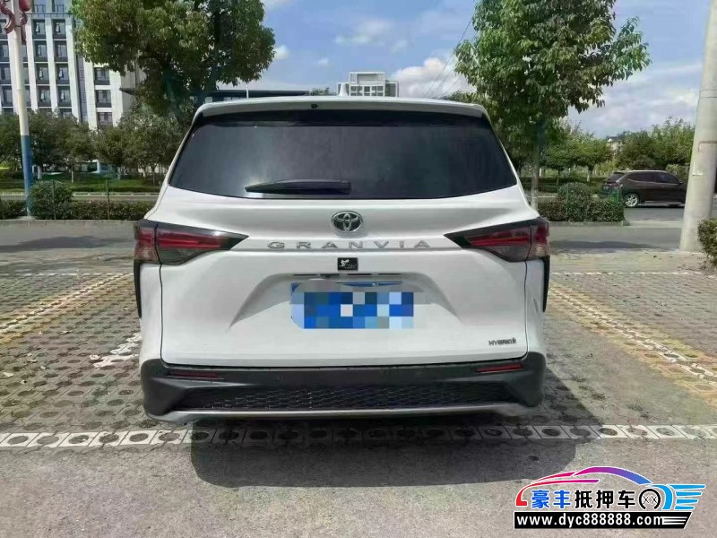23年丰田格瑞维亚轿车抵押车出售