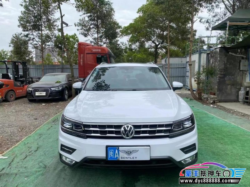 17年大众途观L轿车抵押车出售