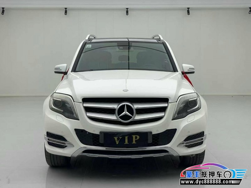 13年奔驰GLK轿车抵押车出售