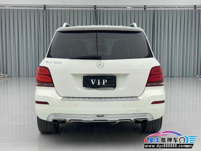 13年奔驰GLK轿车抵押车出售