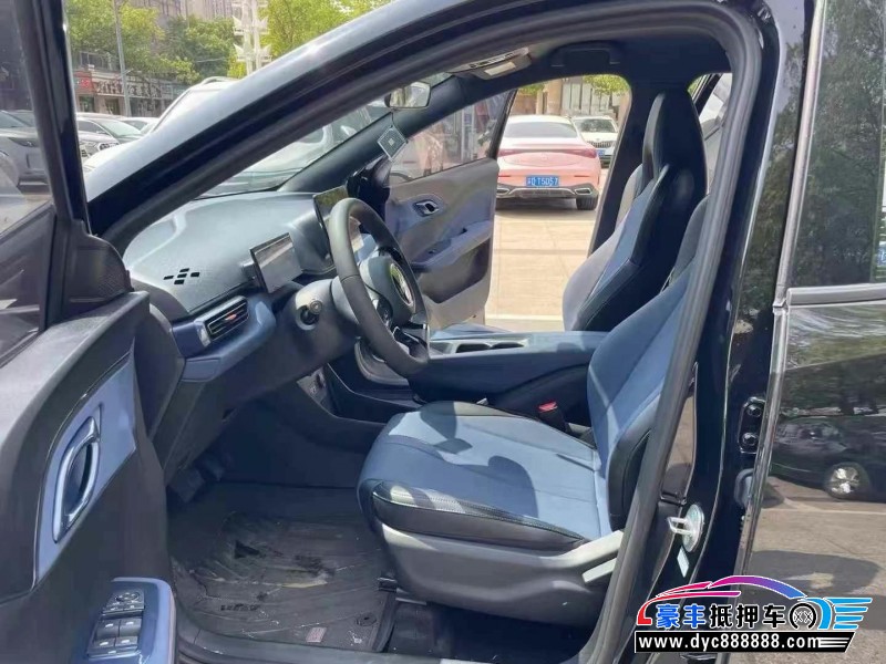 24年比亚迪海豚轿车抵押车出售