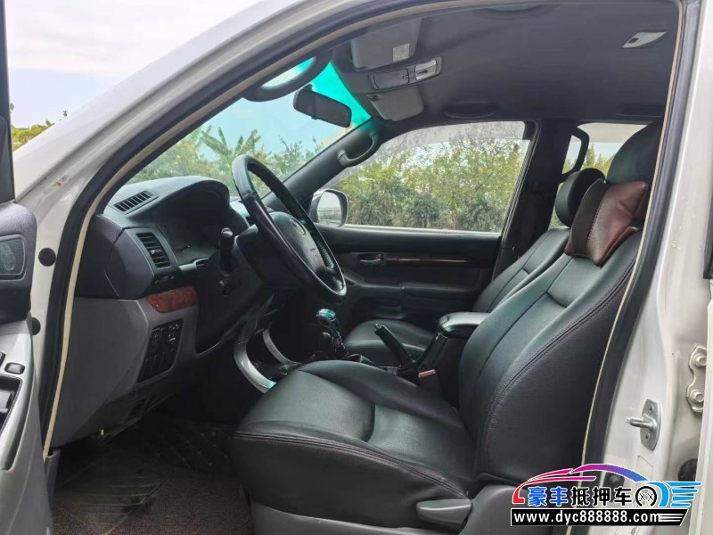 06年丰田普拉多（霸道）轿车抵押车出售