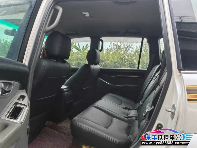 06年丰田普拉多（霸道）轿车抵押车出售