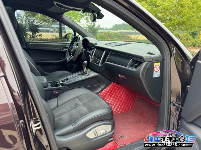 17年保时捷Macan迈凯轿车抵押车出售