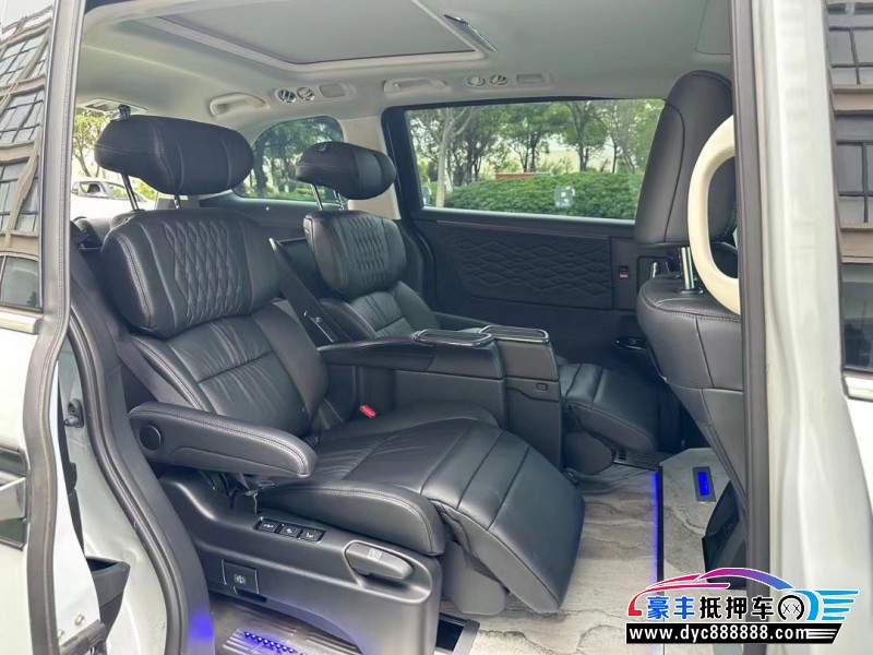 24年本田艾力绅轿车抵押车出售