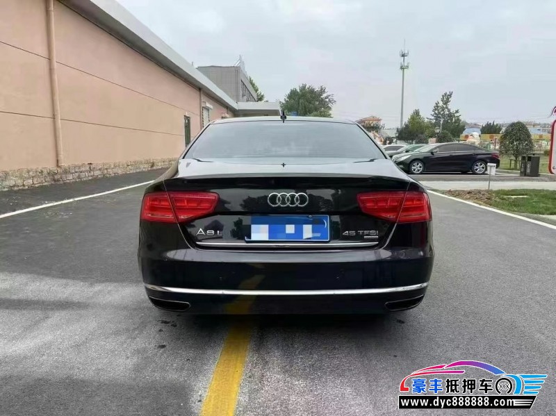 14年奥迪A8L轿车抵押车出售