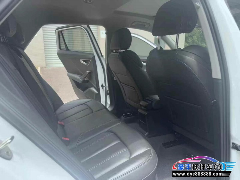 22年奥迪Q2轿车抵押车出售