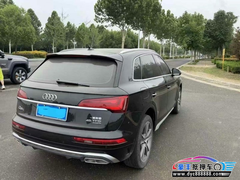 23年奥迪Q5轿车抵押车出售