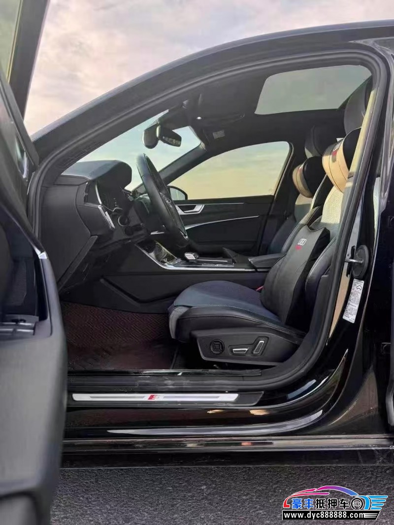 24年奥迪A6L轿车抵押车出售