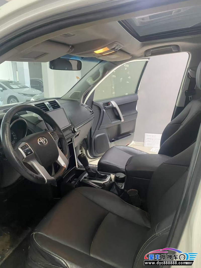 15年丰田普拉多（霸道）轿车抵押车出售