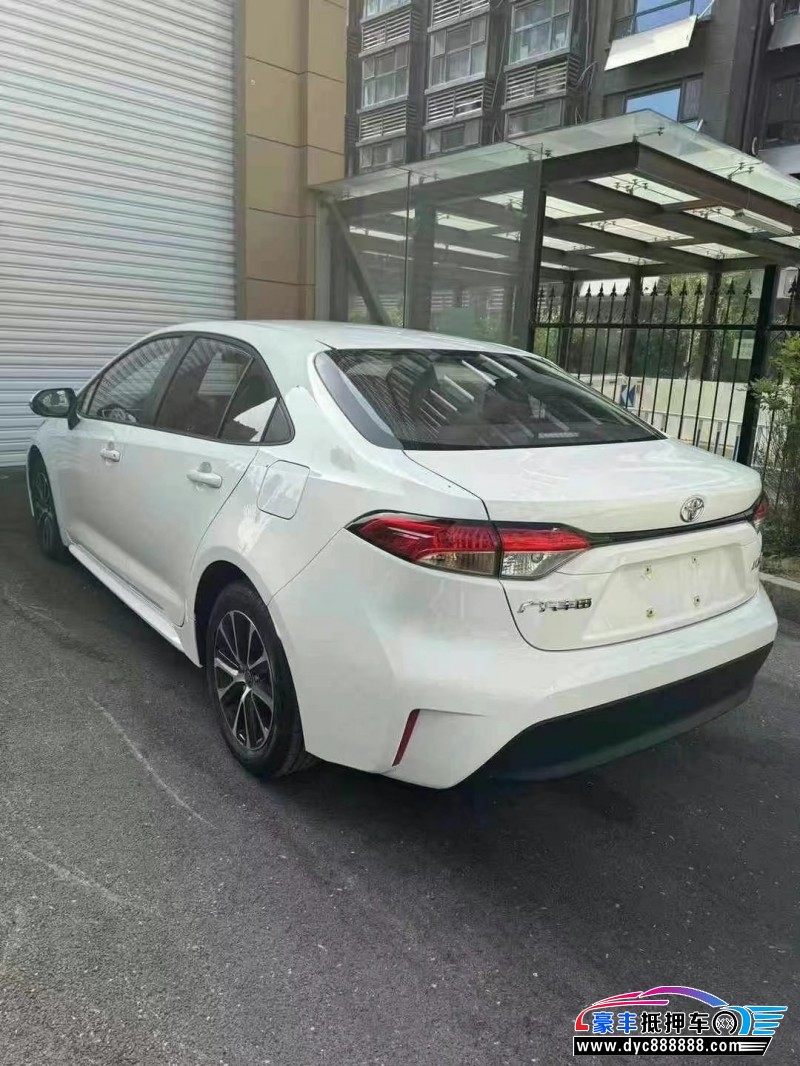 24年丰田雷凌轿车抵押车出售