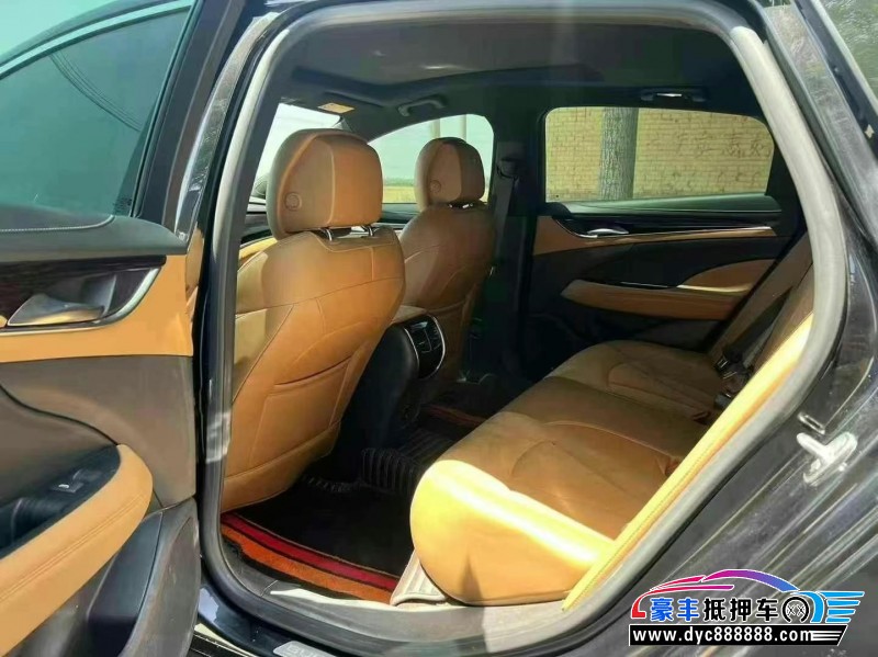 18年别克君越轿车抵押车出售