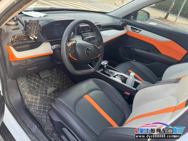 23年东风风神奕炫轿车抵押车出售