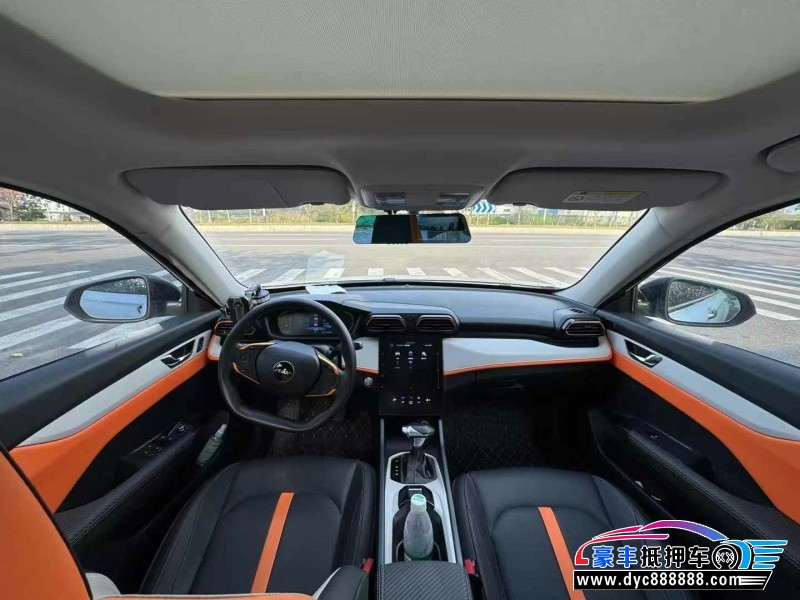 23年东风风神奕炫轿车抵押车出售