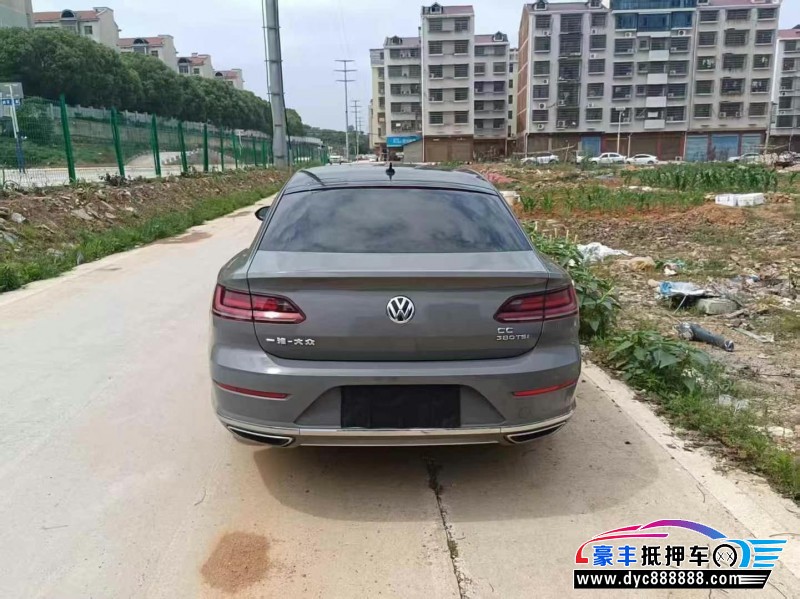 19年大众CC轿车抵押车出售