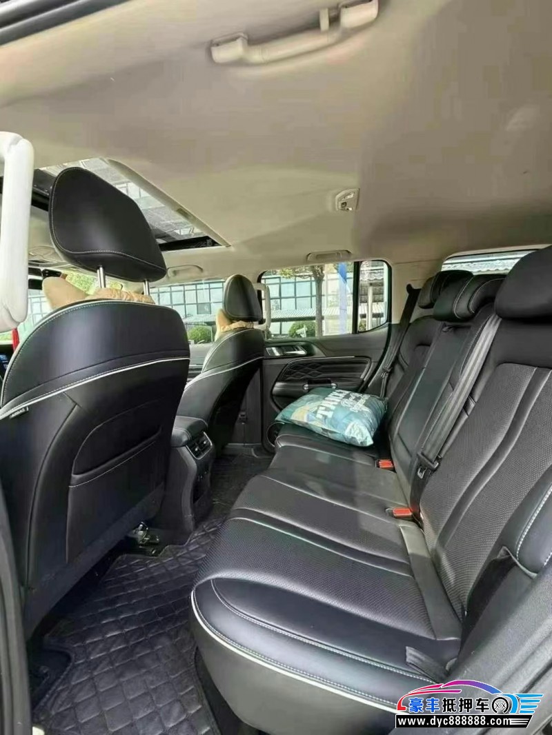 21年WEY坦克300轿车抵押车出售