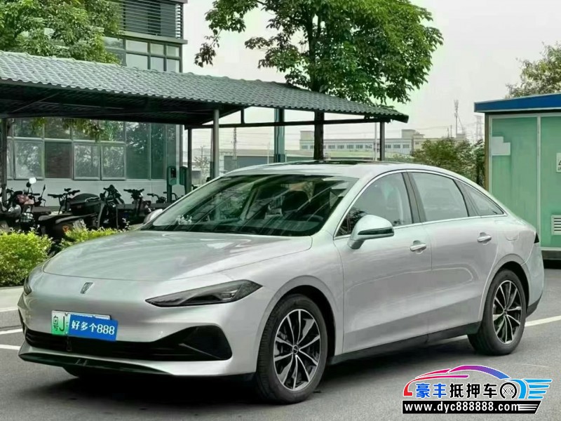 25年荣威D7轿车抵押车出售