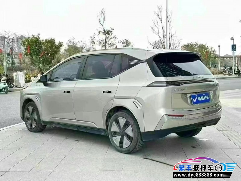 23年埃安Y70轿车抵押车出售