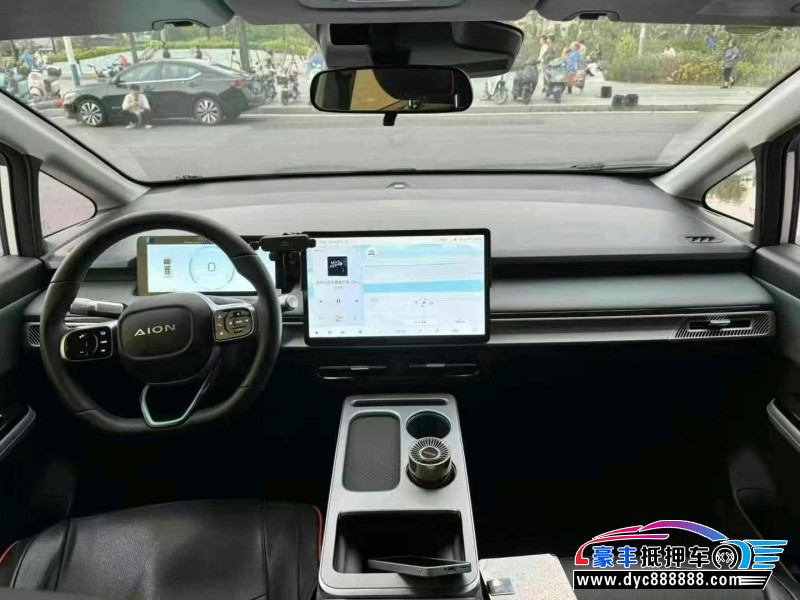 24年埃安Y70轿车抵押车出售