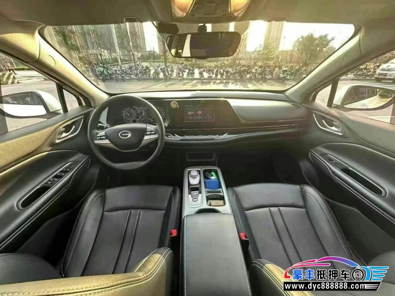 23年埃安炫轿车抵押车出售