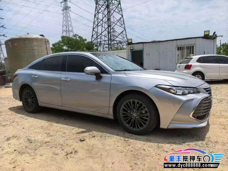 22年丰田亚洲龙轿车抵押车出售