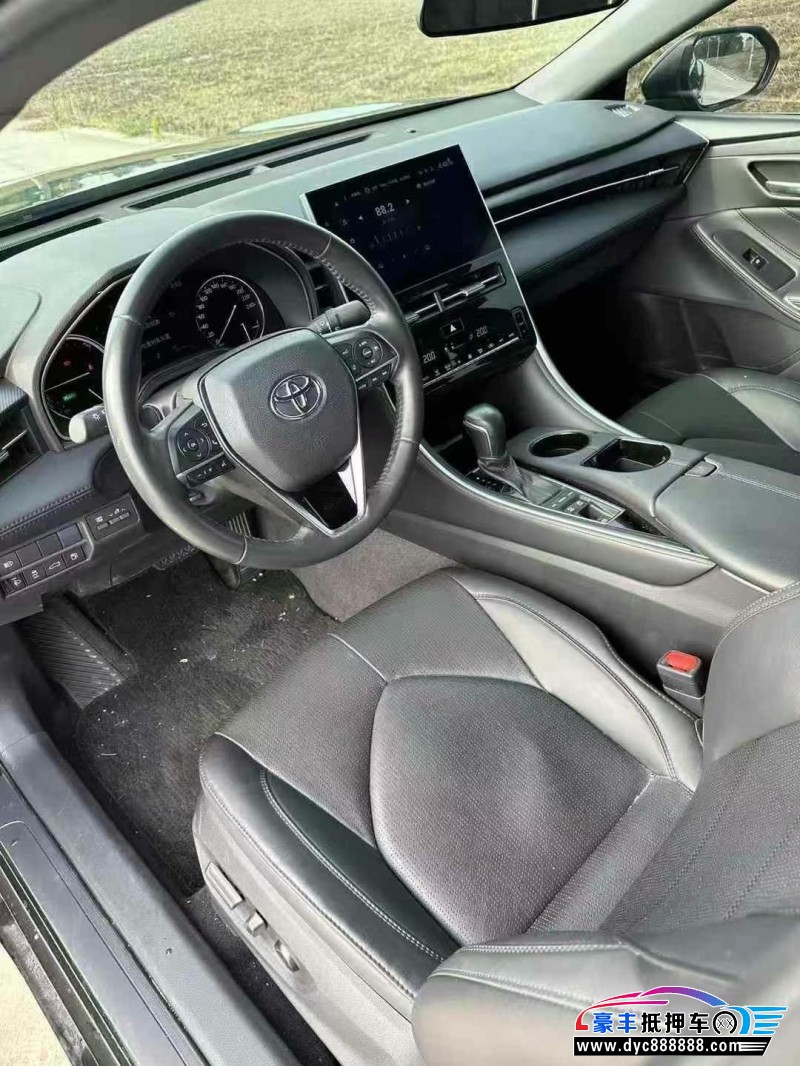 23年丰田亚洲龙轿车抵押车出售