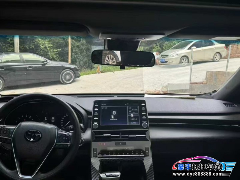 21年丰田亚洲龙轿车抵押车出售