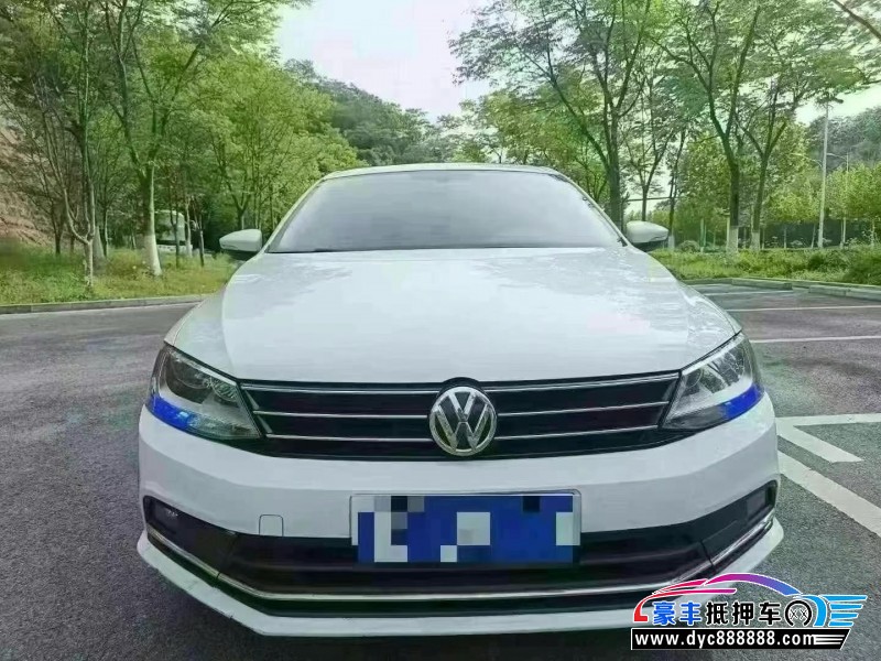 19年大众速腾轿车抵押车出售