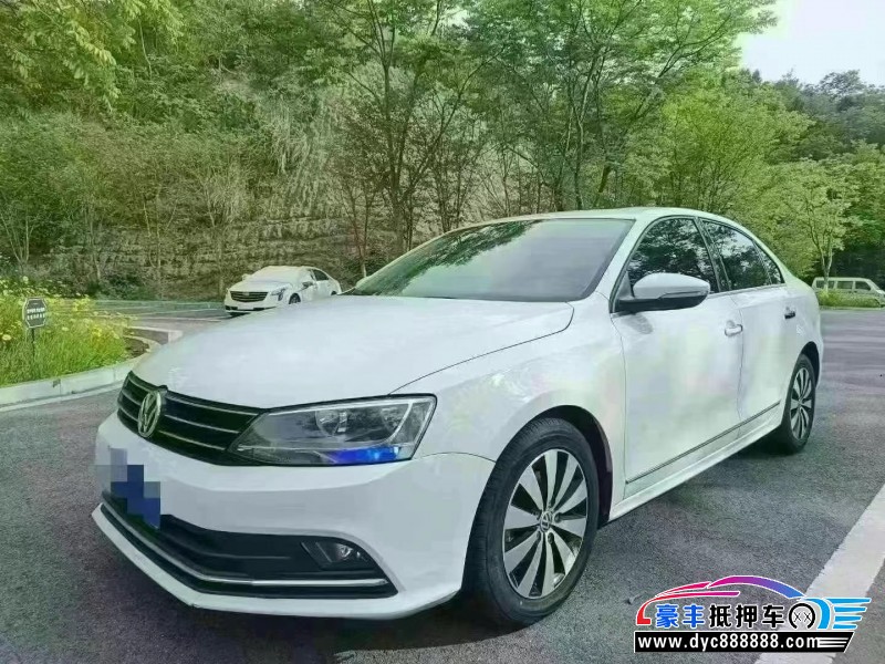 19年大众速腾轿车抵押车出售