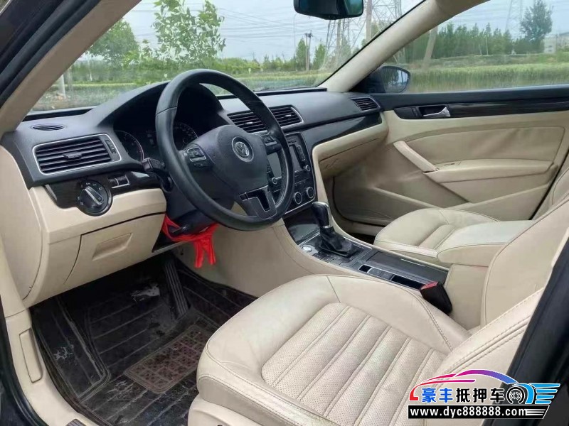 14年大众帕萨特轿车抵押车出售