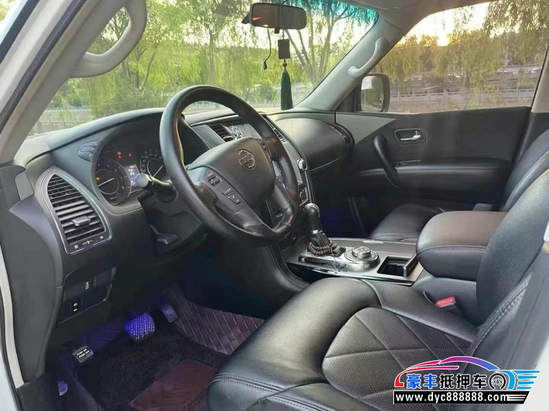 17年日产途乐轿车抵押车出售