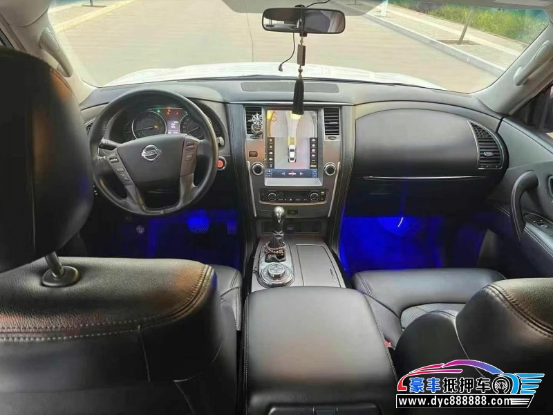 17年日产途乐轿车抵押车出售