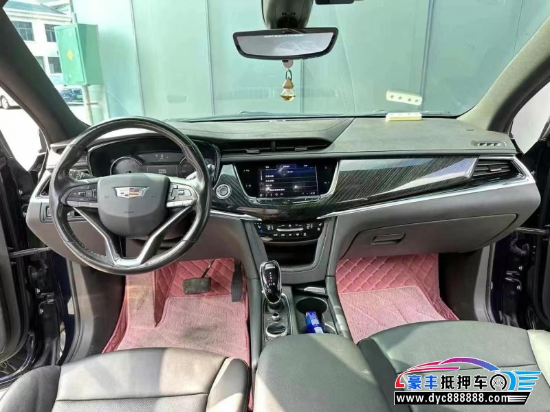 21年凯迪拉克xt6轿车抵押车出售