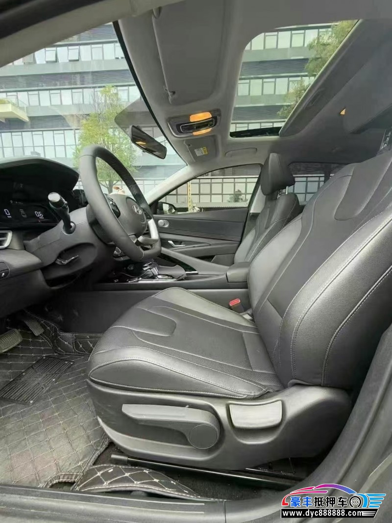 24年现代伊兰特轿车抵押车出售