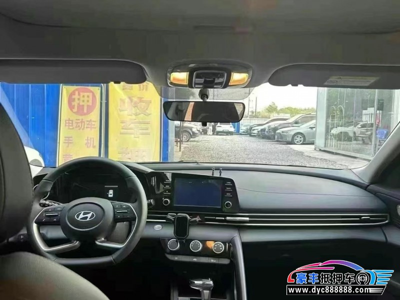 24年现代伊兰特轿车抵押车出售