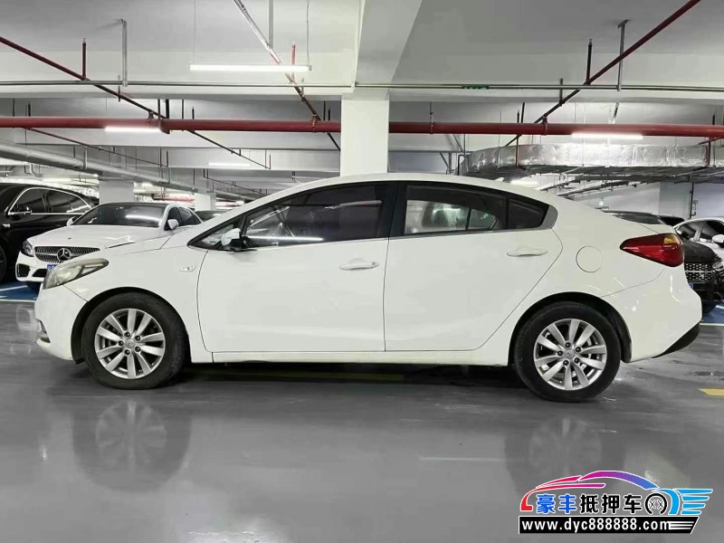 14年起亚K3轿车抵押车出售