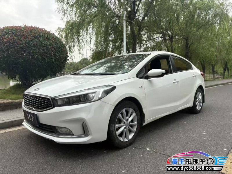 17年起亚K3轿车抵押车出售