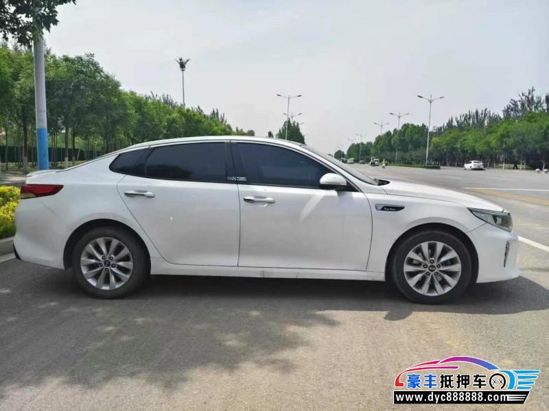 16年起亚K5轿车抵押车出售