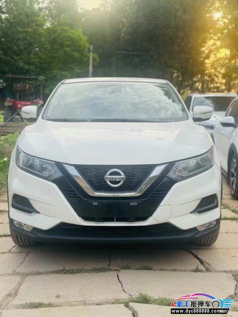 22年日产逍客轿车抵押车出售