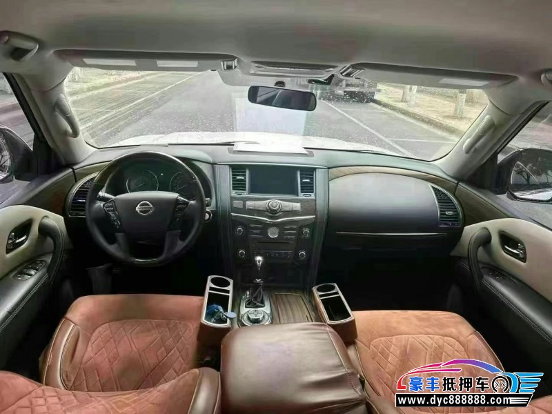 20年日产途乐轿车抵押车出售