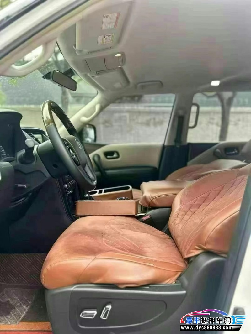 20年日产途乐轿车抵押车出售