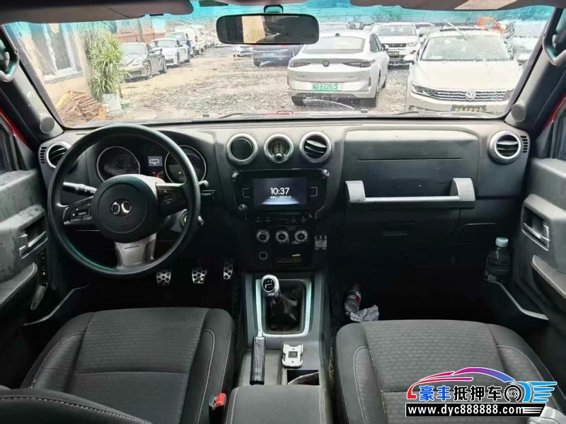 17年北京BJ40轿车抵押车出售