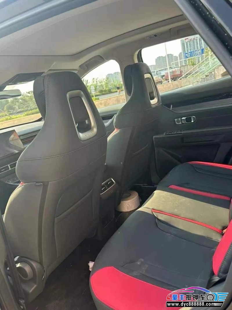 25年捷途大圣轿车抵押车出售