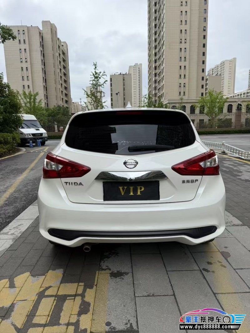 21年日产骐达轿车抵押车出售